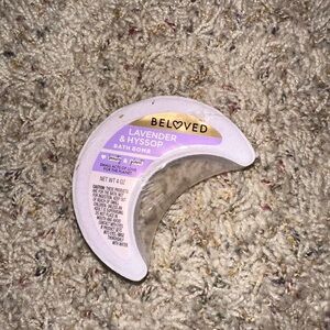 Beloved lander bath bomb 💣